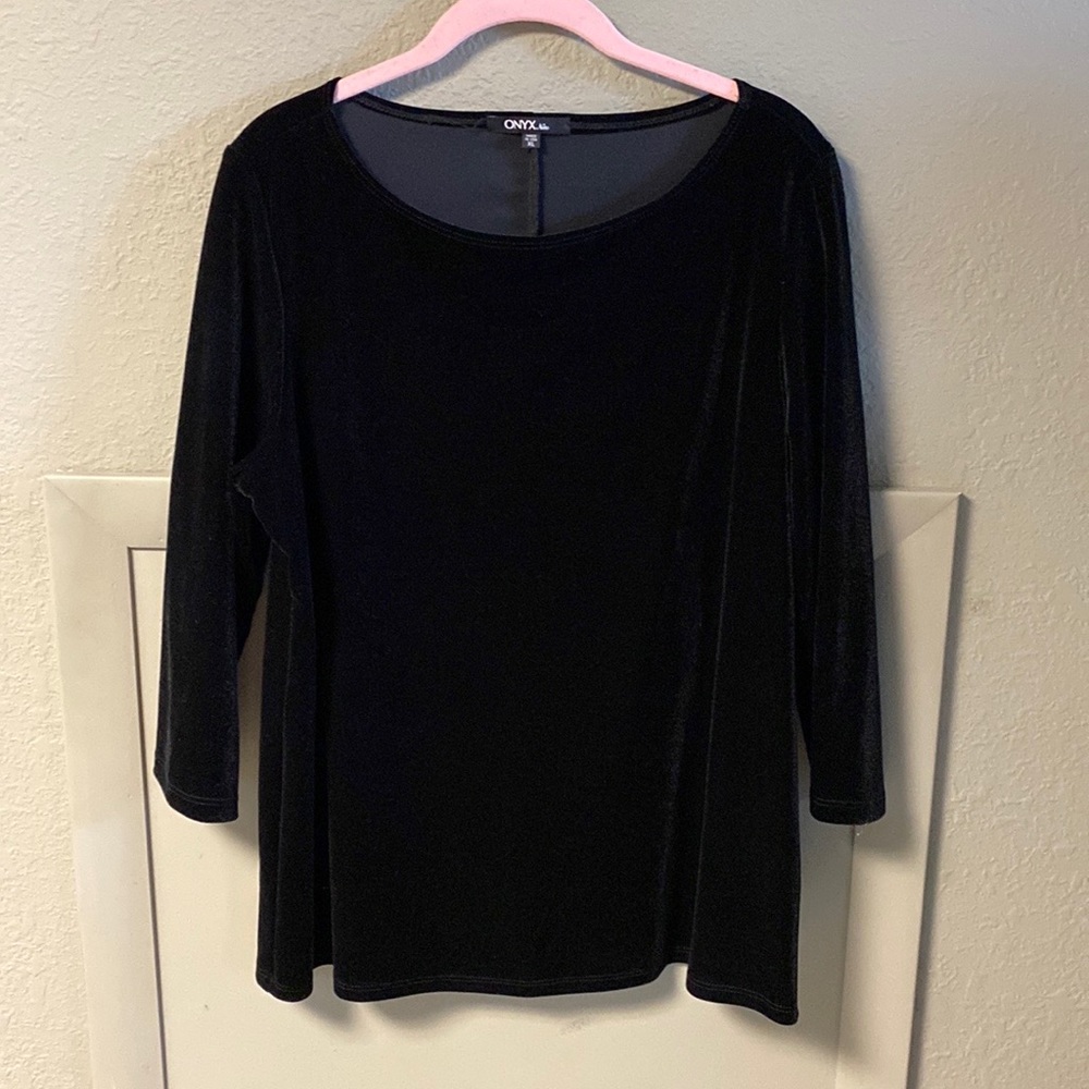 Midnight Black velveteen top 3/4 sleeves, size XL only warn once to holiday pty.